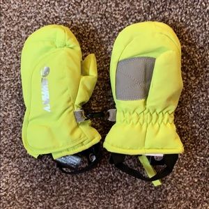 Neon green toddler mittens